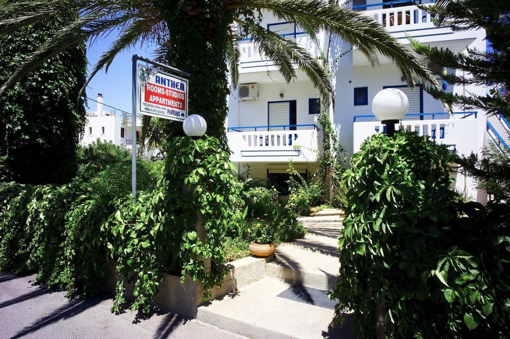 Anthea Apartments Palaiochora Exterior foto
